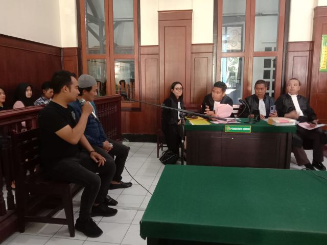 Sidang Terdakwa Judi Online, JPU Hadirkan Saksi Penangkap di PN Surabaya